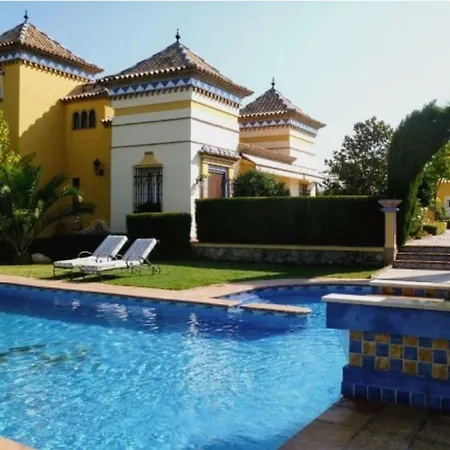 Andalusian Experience Villa *